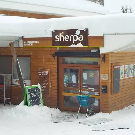 Au Pied Des Pistes, 2-4 Personnes :-) Apartment Chamrousse